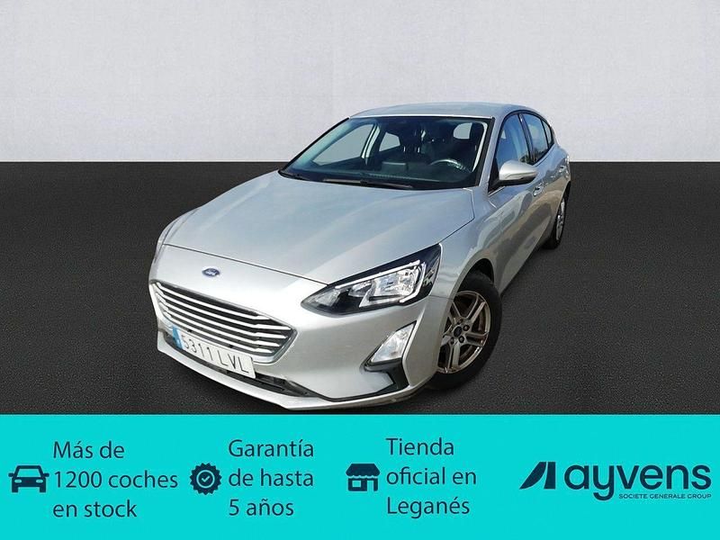 Usado Ford Focus Trend+ 125 CV (91 kW) 2021 Gris plata Utilitario