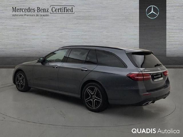 Usado Mercedes E300 306 CV (225 kW) 2021 Gris selenita