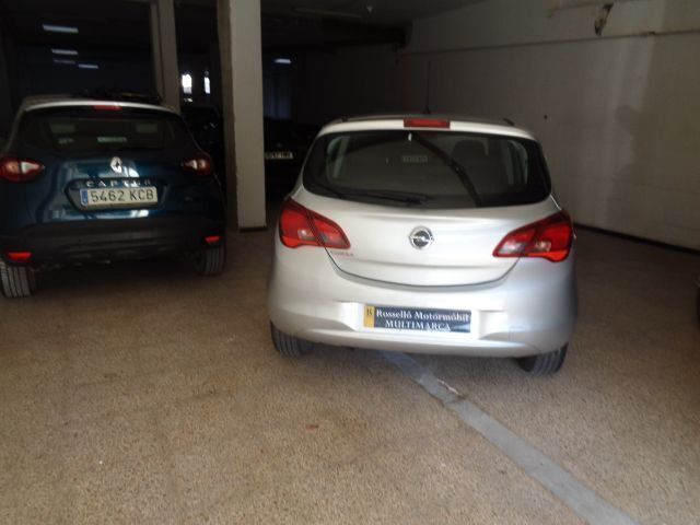 Gris Usado 2016 Opel Corsa Expression Utilitario | 8900 € (Un poco caro) - Imagen 1/2