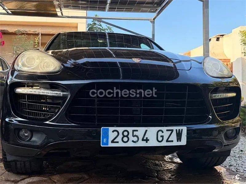 Usado Porsche Cayenne 240 CV (176 kW) 2010 Negro SUV