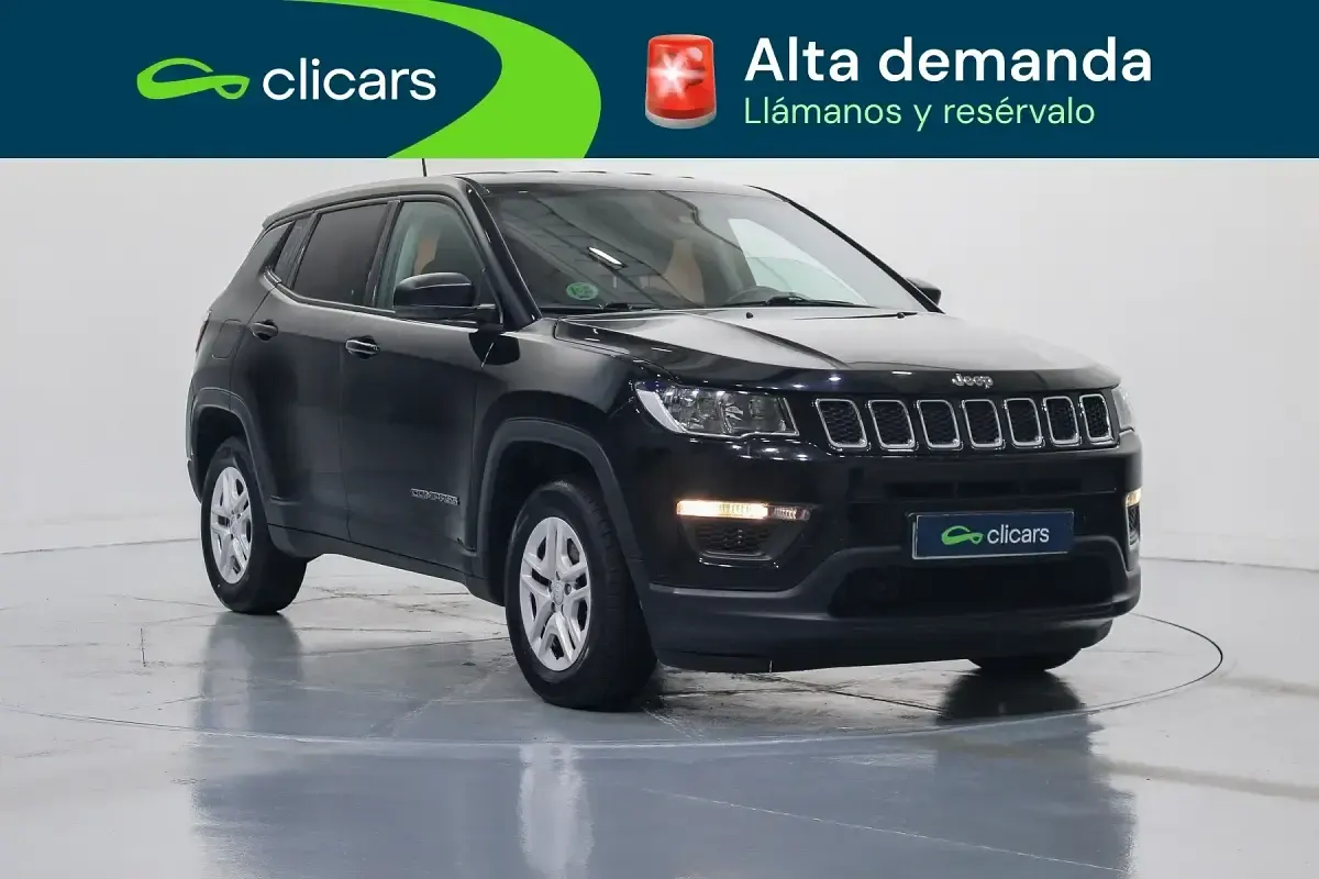 Usado Jeep Compass Sport 140 CV (102 kW) 2018 Negro SUV