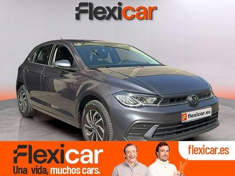 Gris Usado 2022 VW Polo Life Utilitario | 14.290 € (Buen precio) - Imagen 1/4