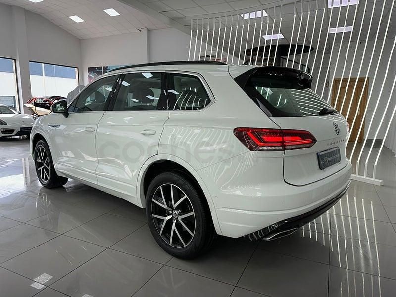 Usado VW Touareg R-line 286 CV (210 kW) 2023 Blanco SUV