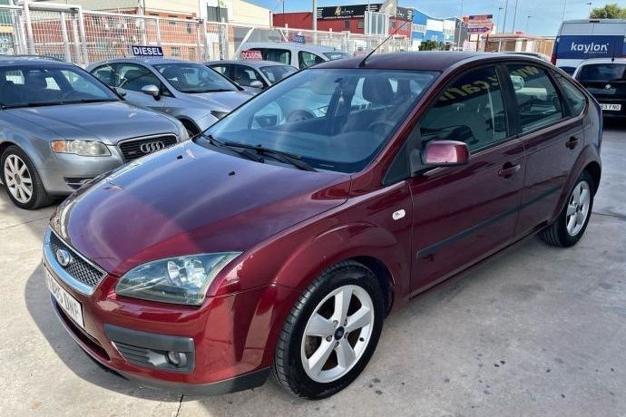 Begagnad Ford Focus 136 HK (100 kW) 2005