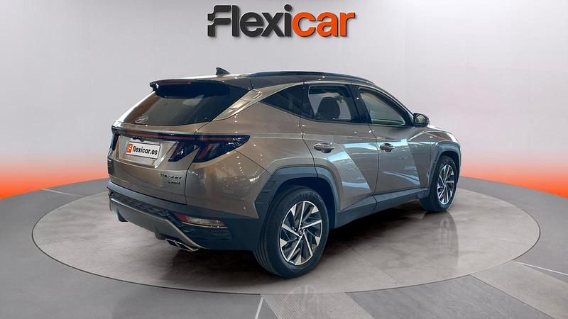Usado Hyundai Tucson 230 CV (169 kW) 2022 Gris SUV