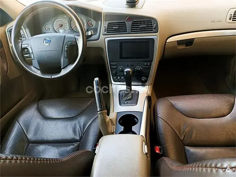Usado Volvo XC70 Ocean Race 185 CV (136 kW) 2007 Beige Familiar