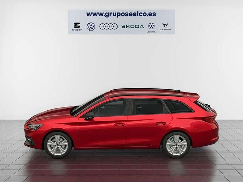 Käytetty Seat Leon ST FR 150 HP (110 kW) 2025 Punainen Farmari