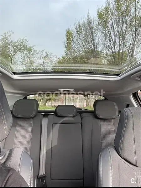 Usado Peugeot 308 Allure 110 CV (80 kW) 2017 Gris / plata Berlina