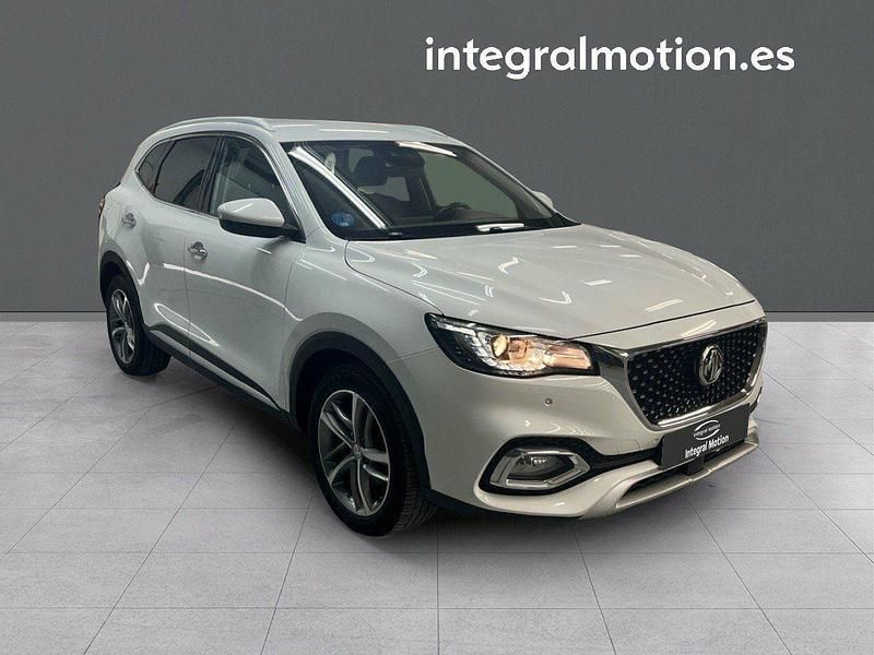Usado MG HS Comfort 258 CV (189 kW) 2022 Blanco SUV