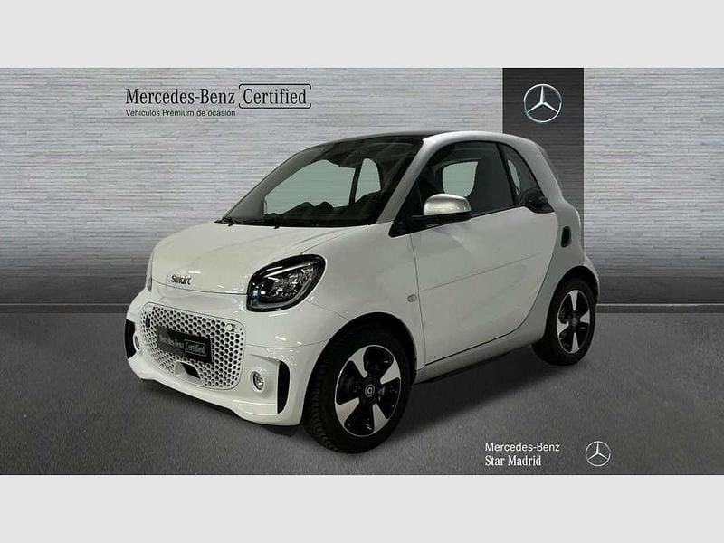 Plateado Usado 2024 Smart ForTwo Coupé Coupe | 15.895 € (Buen precio) - Imagen 1/4