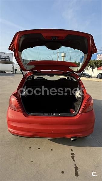 Usado Peugeot 207 Sport 120 CV (88 kW) 2007 Rojo Berlina