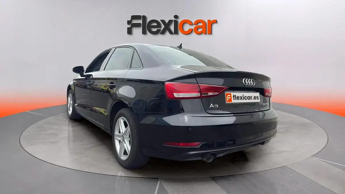 Usado Audi A3 Premium 116 CV (85 kW) 2018 Negro Berlina