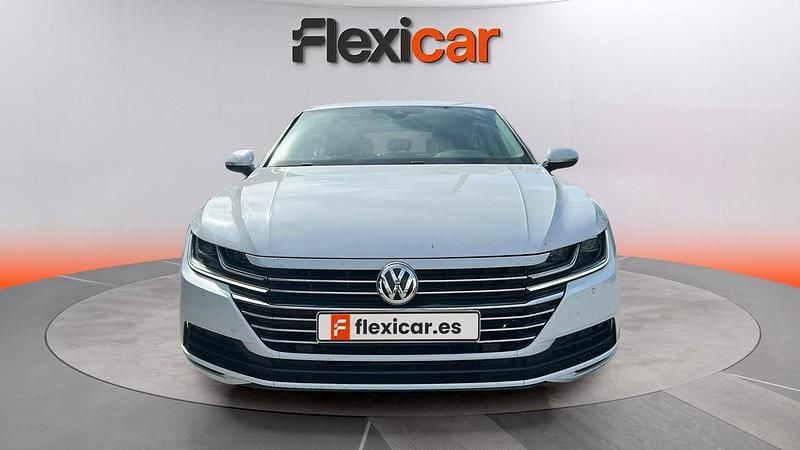 Usado VW Arteon 150 CV (110 kW) 2019 Blanco Coupe