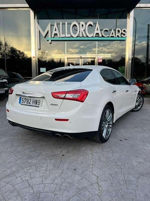 Usado Maserati Ghibli 330 CV (242 kW) 2014 Blanco Berlina