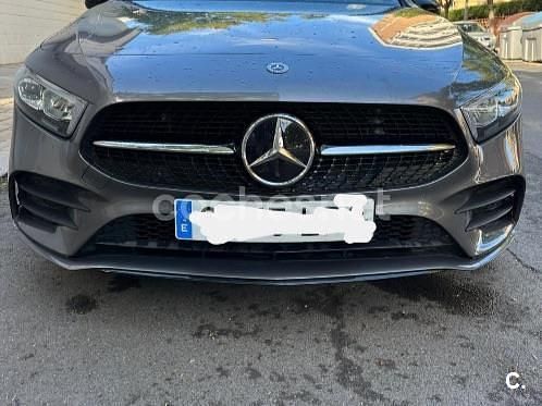 Usado Mercedes A180 116 CV (85 kW) 2021 Gris / plata Berlina