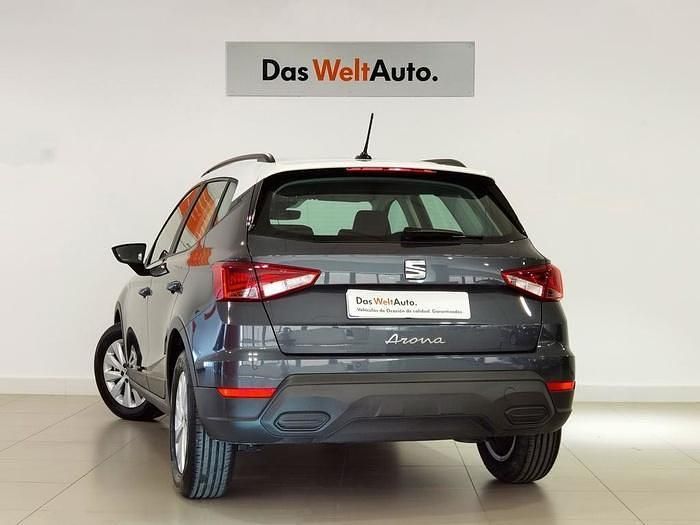Gris Usado 2024 Seat Arona Style SUV | 17.990 € (Precio justo) - Imagen 1/3
