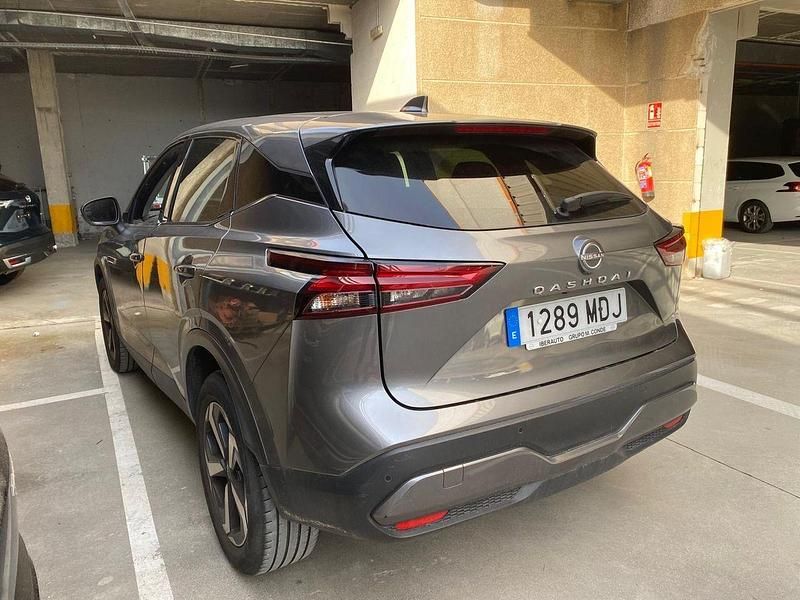 Usado Nissan Qashqai N-Connecta 158 CV (116 kW) 2023 Gris SUV