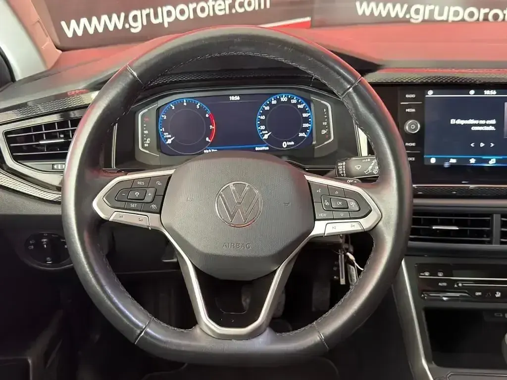 Usado VW Taigo Life 110 CV (80 kW) 2022 Gris SUV