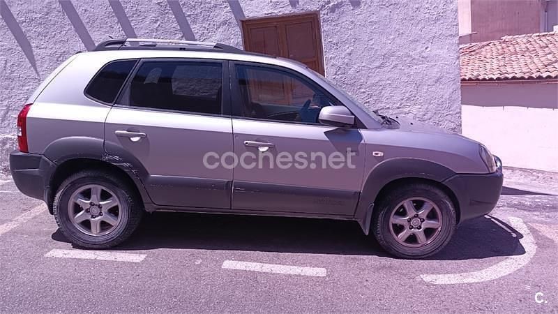 Gris / plata Usado 2005 Hyundai Tucson Style SUV | 5900 € (Precio justo) - Imagen 1/1
