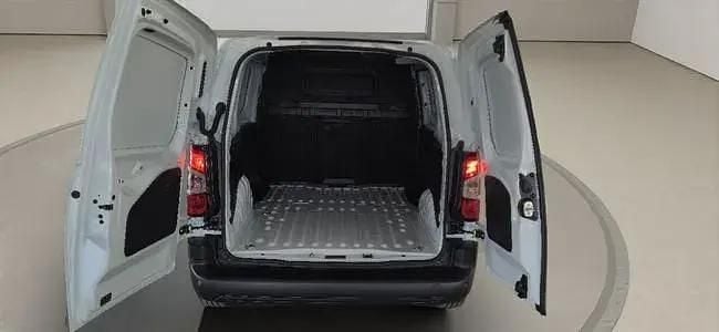 Novo Opel Combo S 100 HP (73 kW) 2025 Branco Monovolume