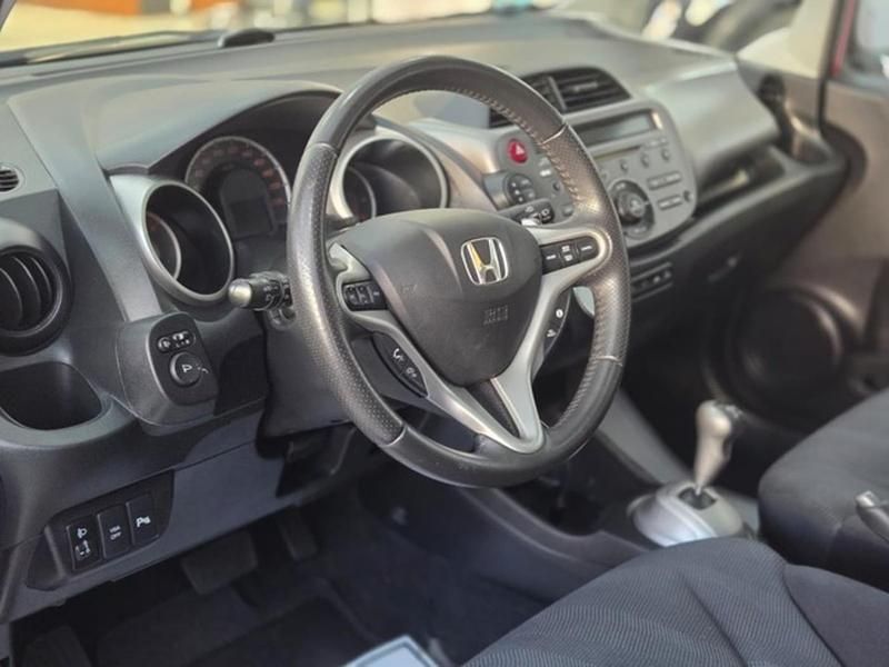 Usado Honda Jazz Executive 100 CV (73 kW) 2009 Granate Utilitario