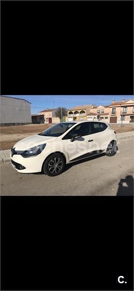 Usado Renault Clio IV Business 75 CV (55 kW) 2015 Beige Berlina