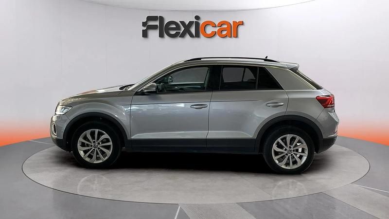 Usado VW T-Roc Life 116 CV (85 kW) 2022 Gris SUV