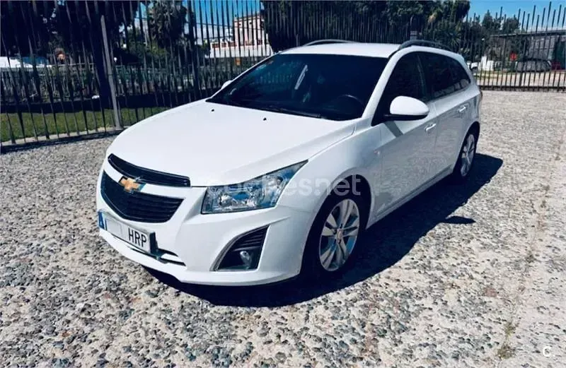 Usado Chevrolet Cruze LTZ 163 CV (119 kW) 2013 Blanco Familiar
