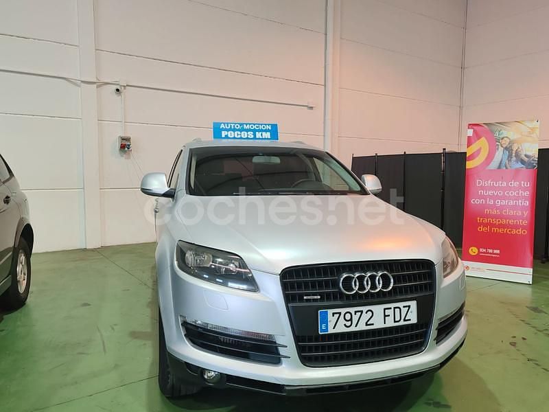 Gris / plata Usado 2007 Audi Q7 SUV | 9999 € (Precio justo) - Imagen 1/4