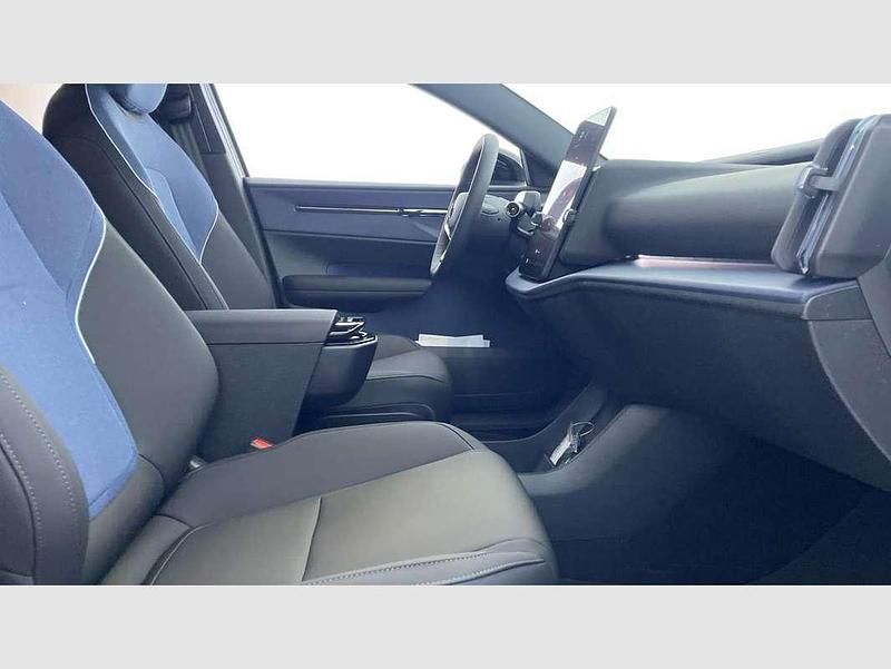 Usado Volvo EX30 Plus 200 kW (272 CV) 2024 Azul SUV