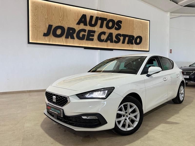 Blanco Usado 2021 Seat Leon Style | 15.300 € (Precio justo) - Imagen 1/1