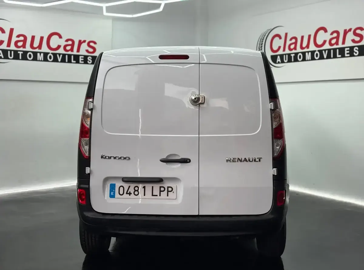Usado Renault Kangoo 95 CV (69 kW) 2021 Blanco Monovolumen