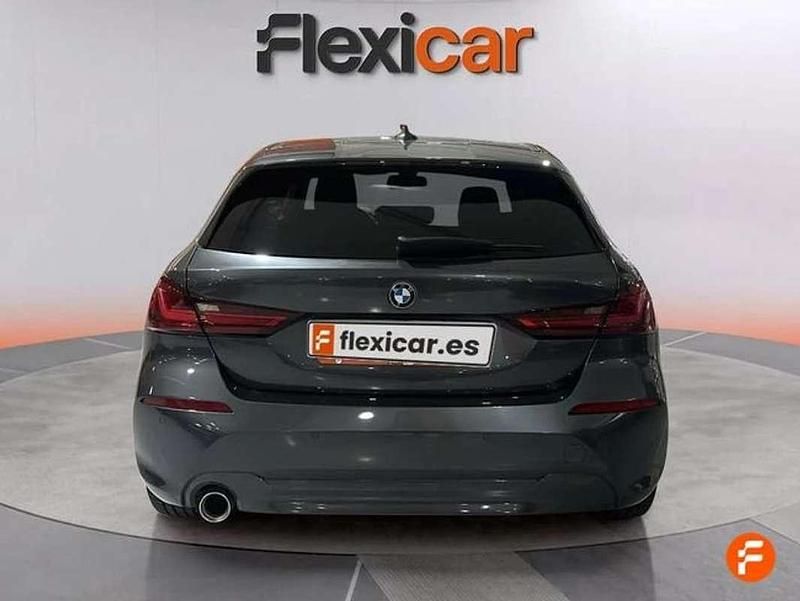 Usado BMW 118 140 CV (102 kW) 2020 Gris Utilitario