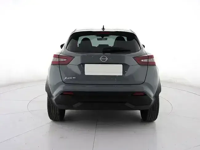 Nuevo Nissan Juke N-Connecta 114 CV (83 kW) 2026 Gris SUV