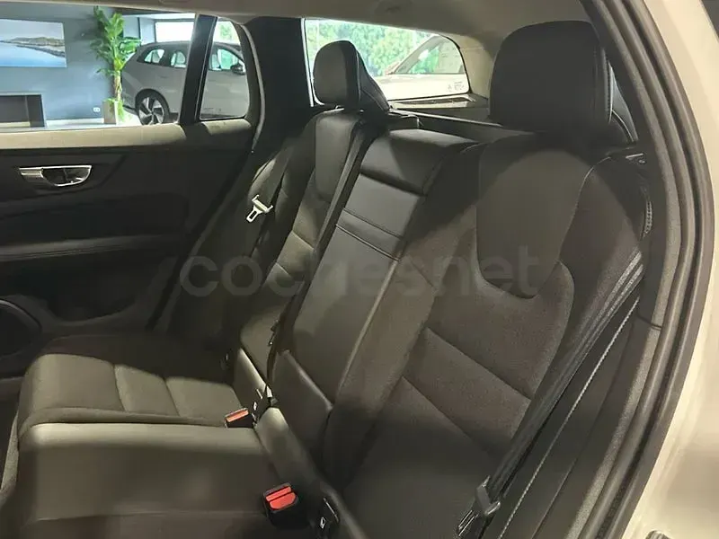 Usado Volvo V60 CC 190 CV (139 kW) 2020 Blanco Familiar