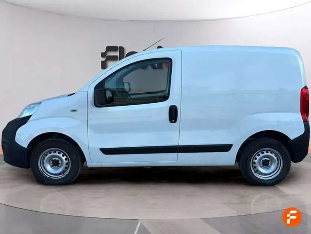 Usado Fiat Fiorino 80 CV (58 kW) 2019 Blanco Monovolumen