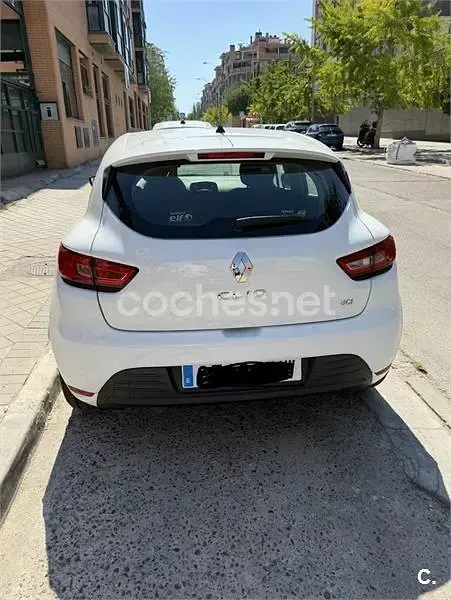 Usado Renault Clio IV Business 90 CV (66 kW) 2017 Blanco Berlina