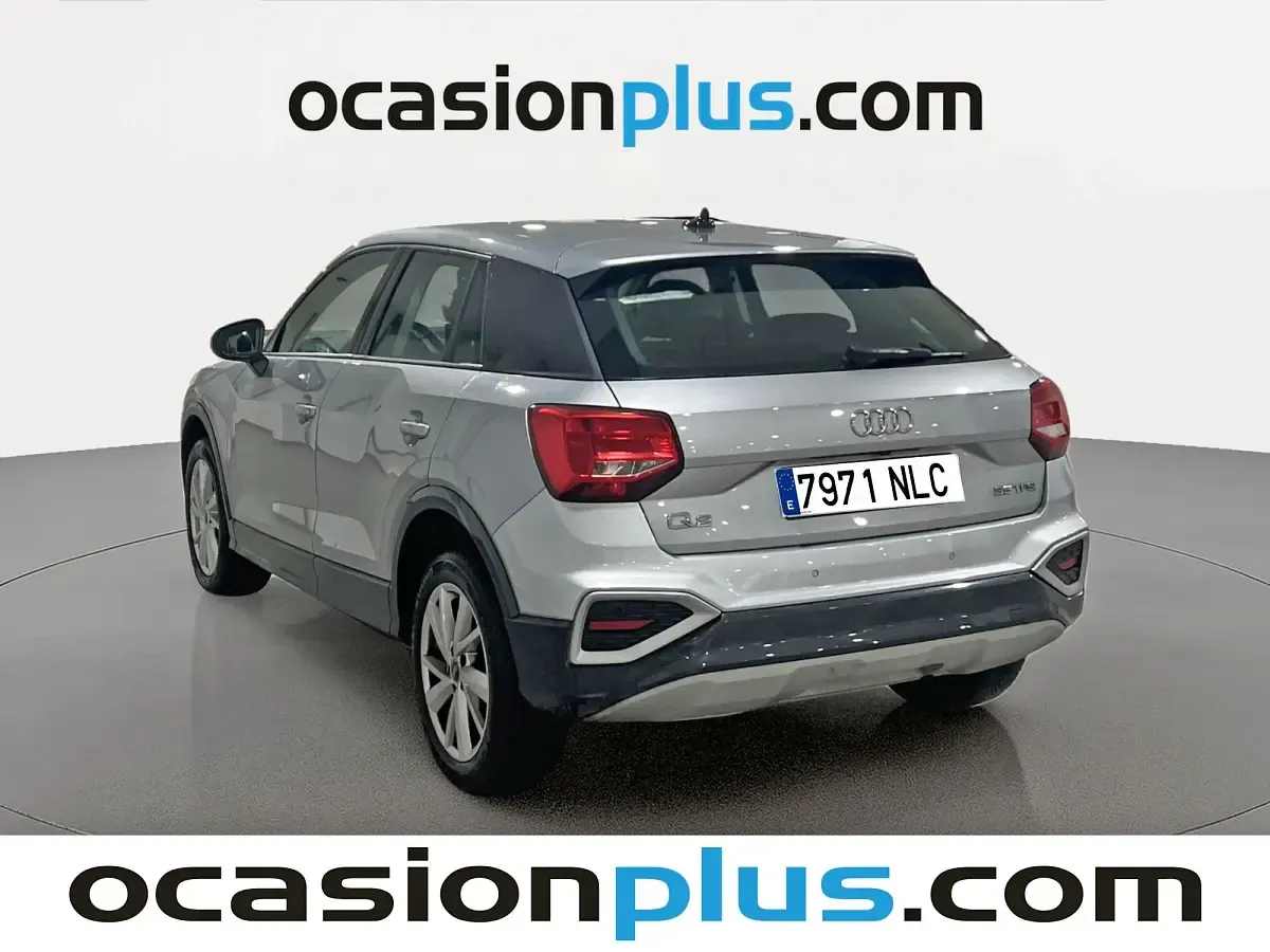 Usado Audi Q2 Advanced Plus 150 CV (110 kW) 2023 Gris plata SUV