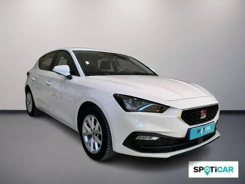 Blanco Usado 2021 Seat Leon Reference | 17.990 € (Precio justo) - Imagen 1/4