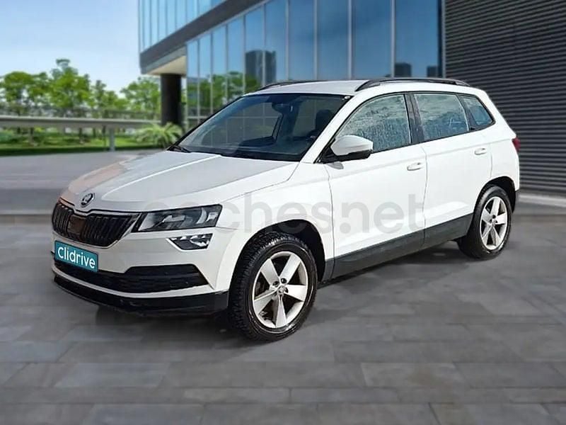 Usado Skoda Karoq Ambition 150 CV (110 kW) 2020 Blanco SUV