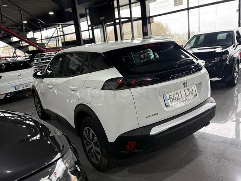 Usado Peugeot 2008 Active 110 CV (80 kW) 2021 Blanco SUV
