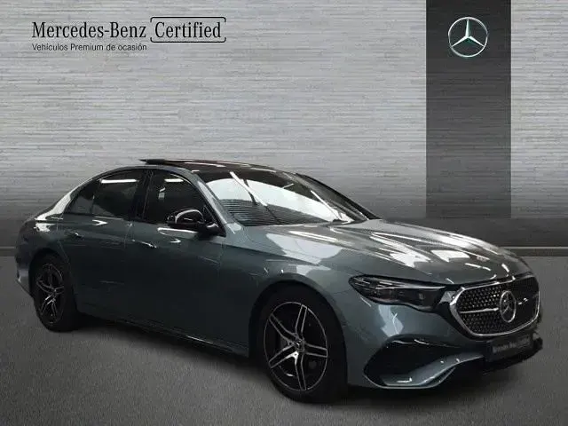 Usado Mercedes E220 197 CV (144 kW) 2024 Verde plata