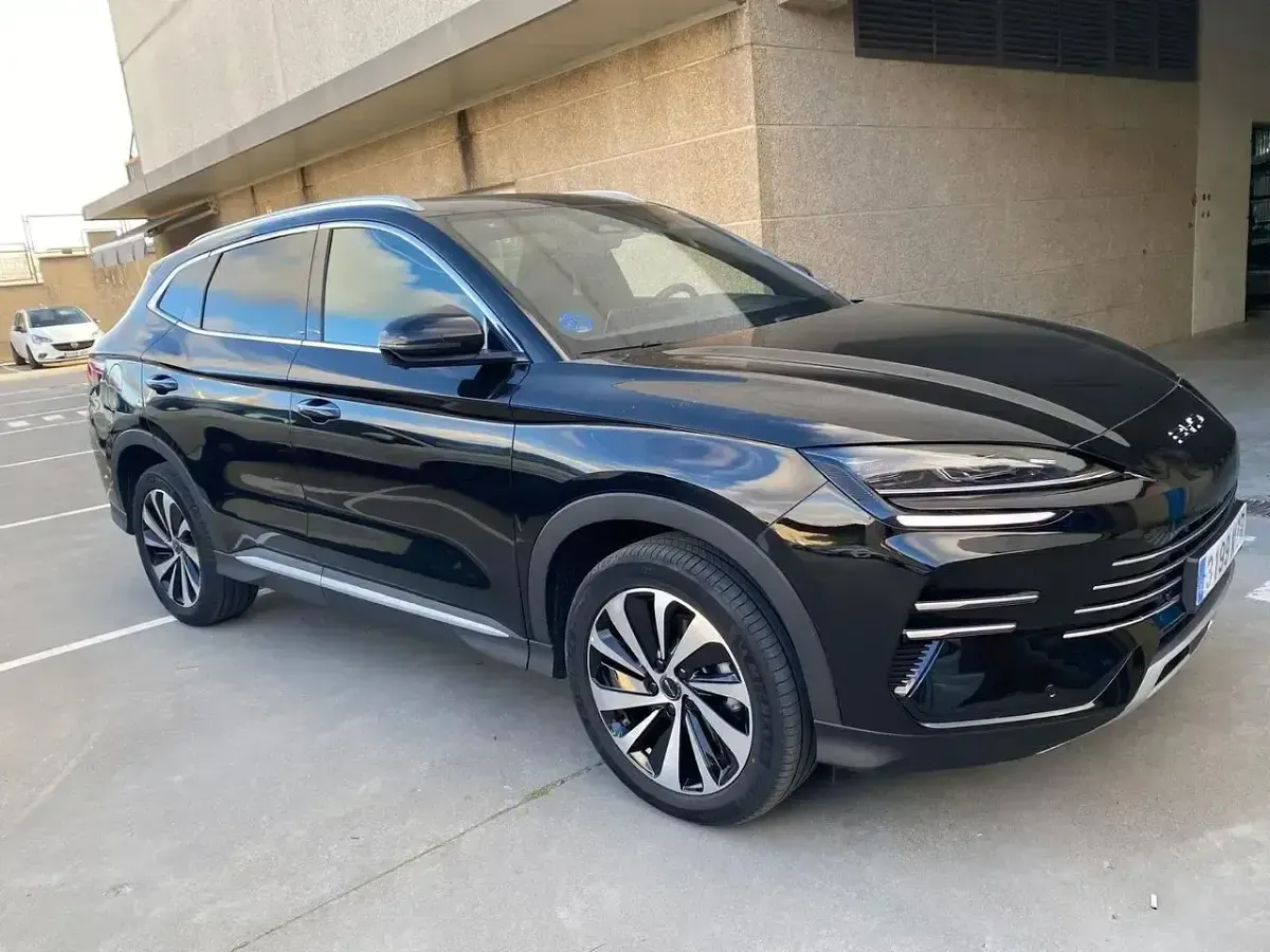 Begagnad BYD Seal U Comfort 218 HK (160 kW) 2025 Svart SUV