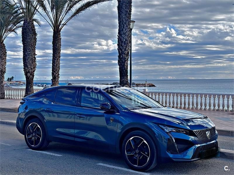Azul Usado 2023 Peugeot 408 GT GT Berlina | 25.300 € (Buen precio) - Imagen 1/4
