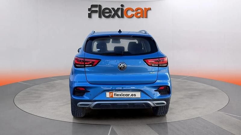 Usado MG ZS Luxury 111 CV (81 kW) 2023 Azul SUV