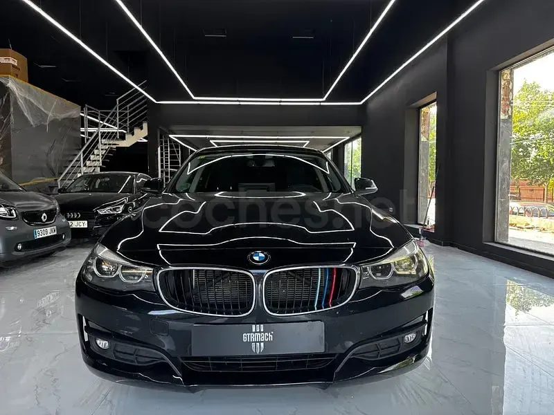 Usado BMW 318 Gran Turismo 150 CV (110 kW) 2017 Gris / plata Berlina