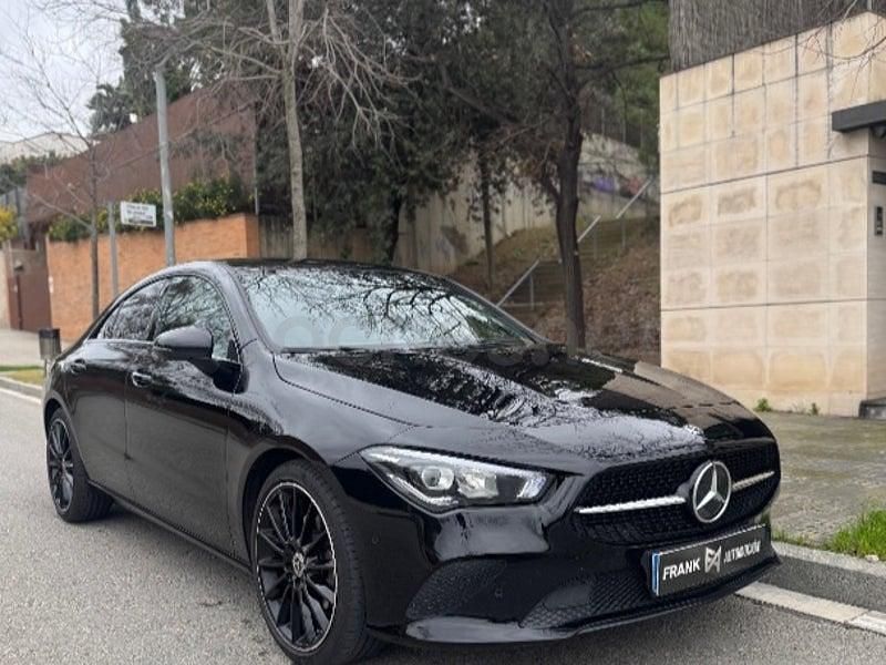 Usado Mercedes CLA200 163 CV (119 kW) 2019 Negro Berlina