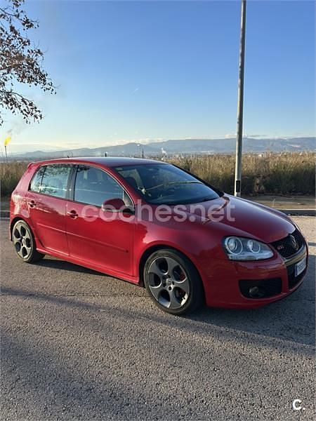 Usado VW Golf IV GTI 200 CV (147 kW) 2006 Rojo Berlina