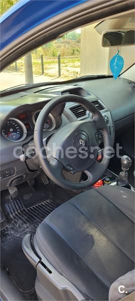 Azul Usado 2005 Renault Mégane II Dynamique Berlina | 1900 € (Buen precio) - Imagen 1/4