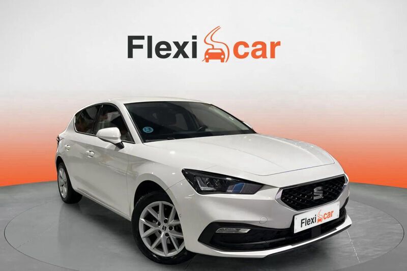 Blanco Usado 2022 Seat Leon XCELLENCE Berlina | 16.690 € (Super precio) - Imagen 1/4